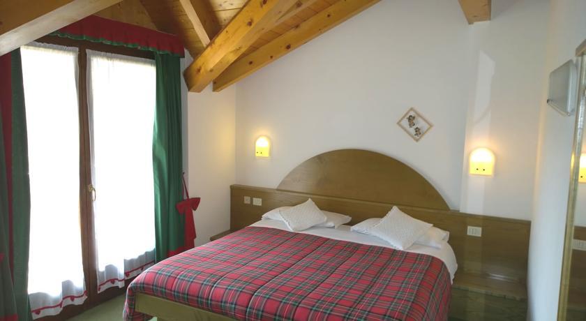 La Felce Bed & Breakfast Carisolo Rum bild
