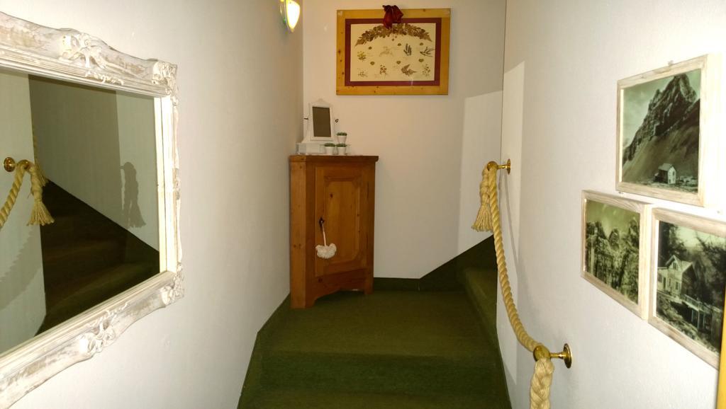 La Felce Bed & Breakfast Carisolo Exteriör bild