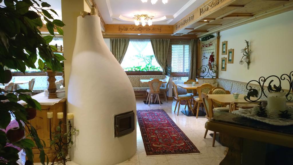 La Felce Bed & Breakfast Carisolo Exteriör bild
