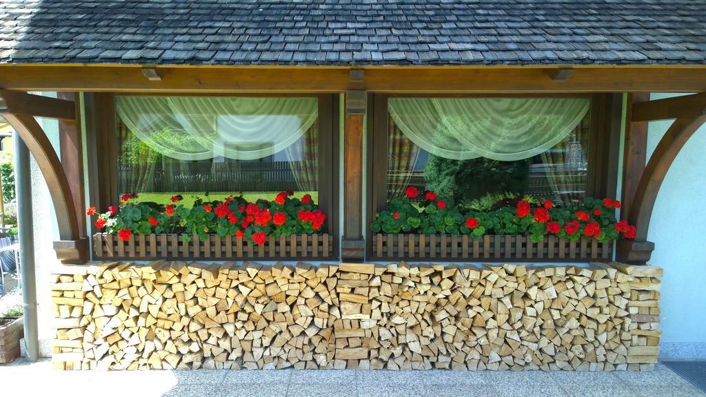 La Felce Bed & Breakfast Carisolo Exteriör bild