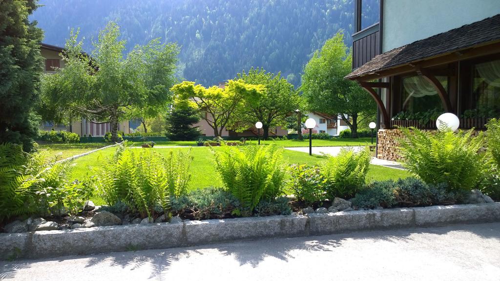 La Felce Bed & Breakfast Carisolo Exteriör bild