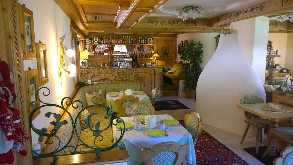 La Felce Bed & Breakfast Carisolo Exteriör bild