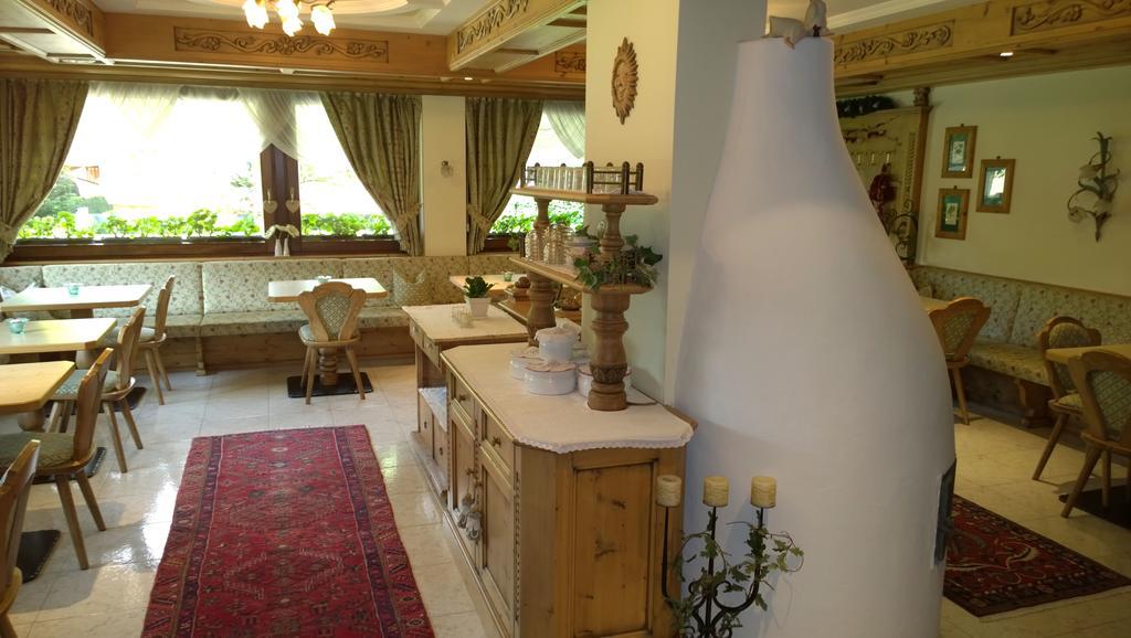La Felce Bed & Breakfast Carisolo Exteriör bild
