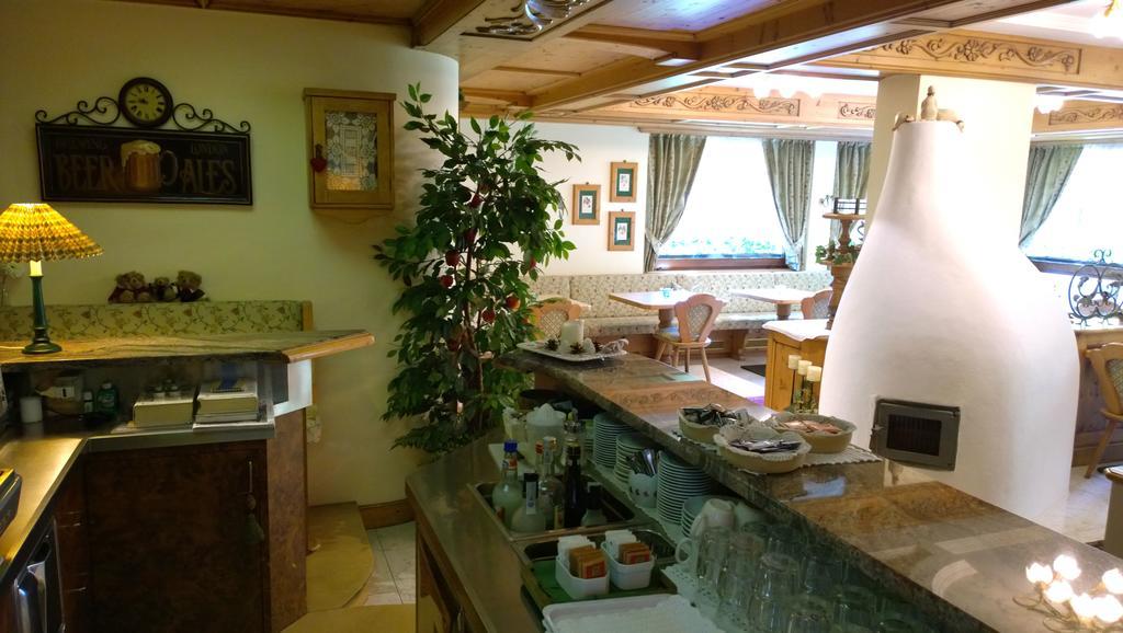 La Felce Bed & Breakfast Carisolo Exteriör bild
