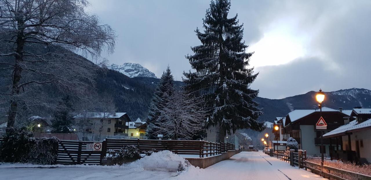La Felce Bed & Breakfast Carisolo Exteriör bild